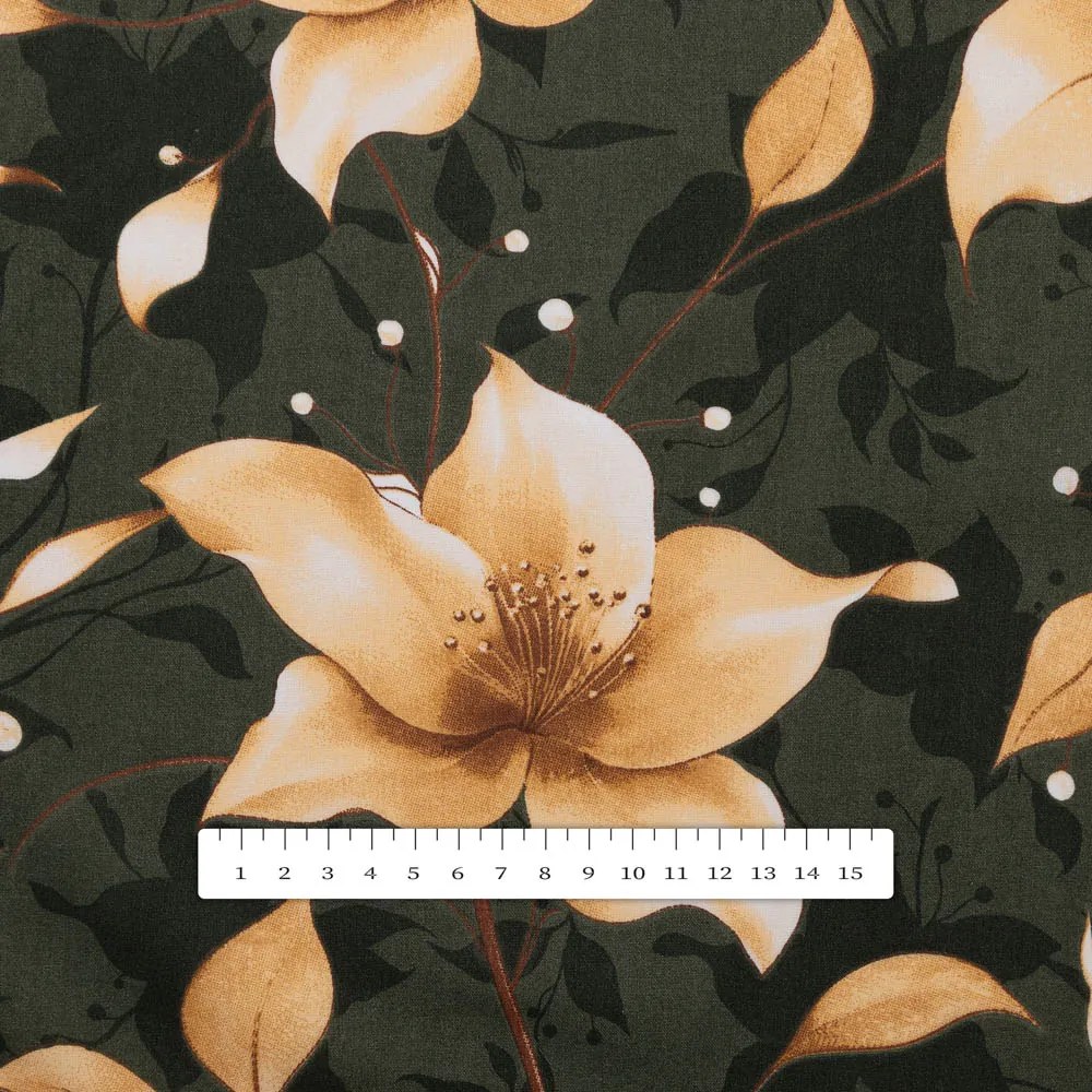 Biante Bavlnený behúň na stôl Sandra SA-736 Hnedooranžové kvety vanilky na tmavo zelenom 45x180 cm