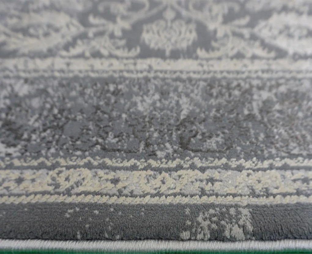 Koberec Allianz 6301 GREY – sivý s orientálnym vzorom Rozmer: 60x100 cm
