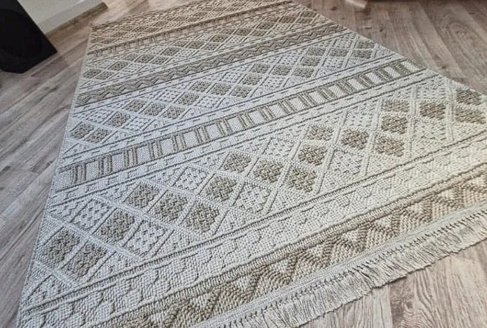 Moderný boho koberec s geometrickým vzorom – béžový 086-B Rozmer: 80x150 cm