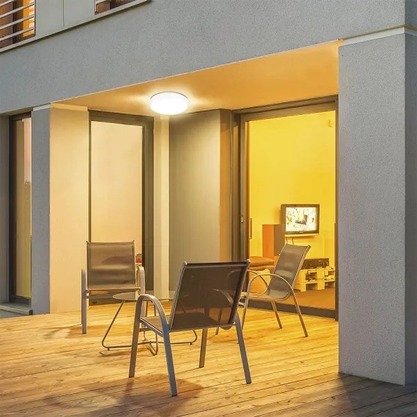 LED kúpeľňové stropné svietidlo LED/18W/230V 3000K IP44 pr. 25 cm biela