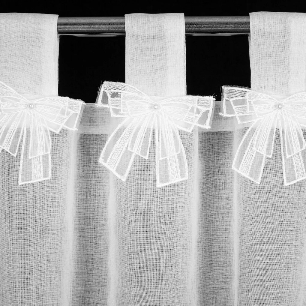 ZÁCLONA NA PÚTKACH ALEXANDRA 140X250 CM BIELA