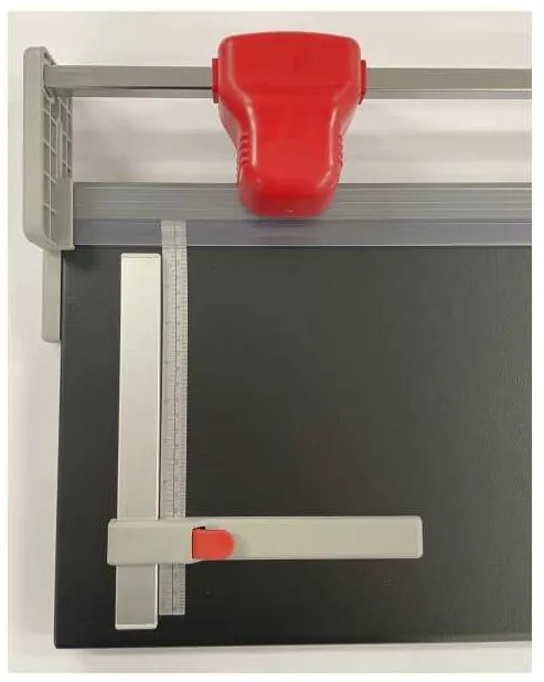 Rezačka Neolt Desk Trim Plus 150, čierna
