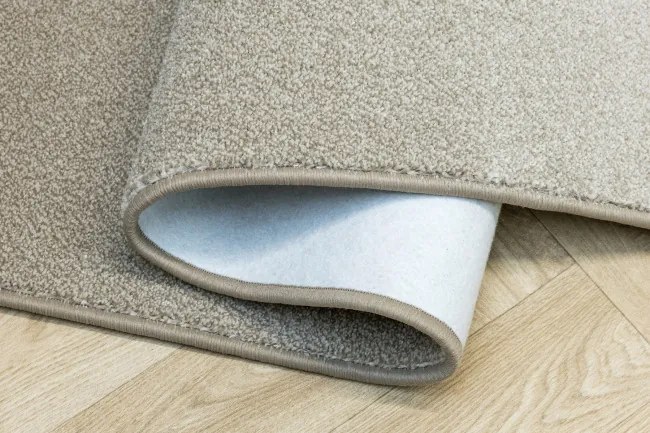 Metrážny koberec New Montego 168 béžový