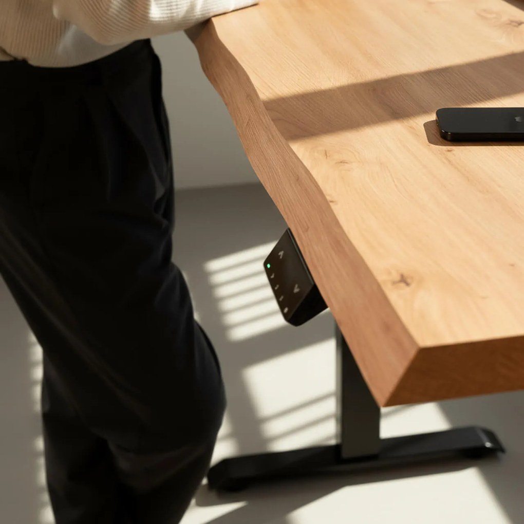 Liftor Expert výškovo nastaviteľný, elektricky polohovateľný stôl