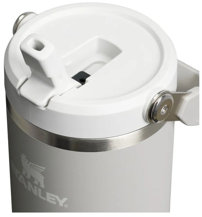 Sivobéžová termoska z nehrdzavejúcej ocele 890 ml IceFlow™ Flip Straw 2.0 Tumbler Ash – Stanley