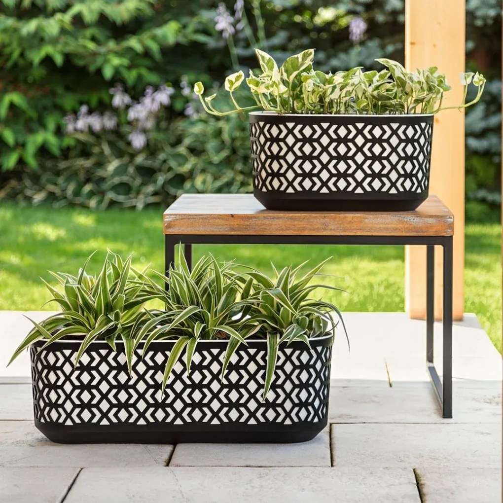 Plastový oválný truhlík Etnic 40x20 cm černý/zlatý