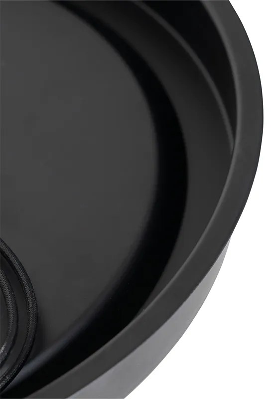 Klasické stropné svietidlo čierne s dymovým sklom 35 cm IP44 - Nohmi