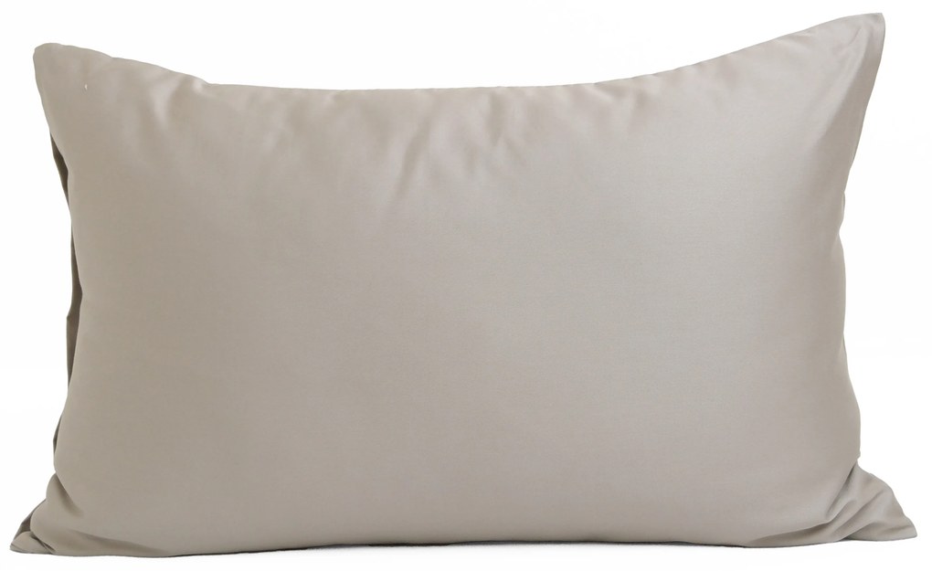 Saténová obliečka na vankúš 40 x 60 cm - Diana sivohnedá