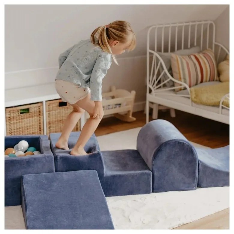 Krémovobiele zamatové penové ihrisko 4 ks výška 30 cm 225x90 cm Montessori – Meowbaby