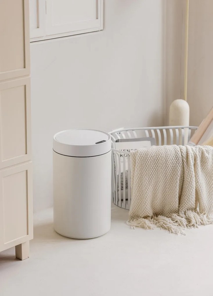 Bezkontaktný odpadkový kôš JUNK biely