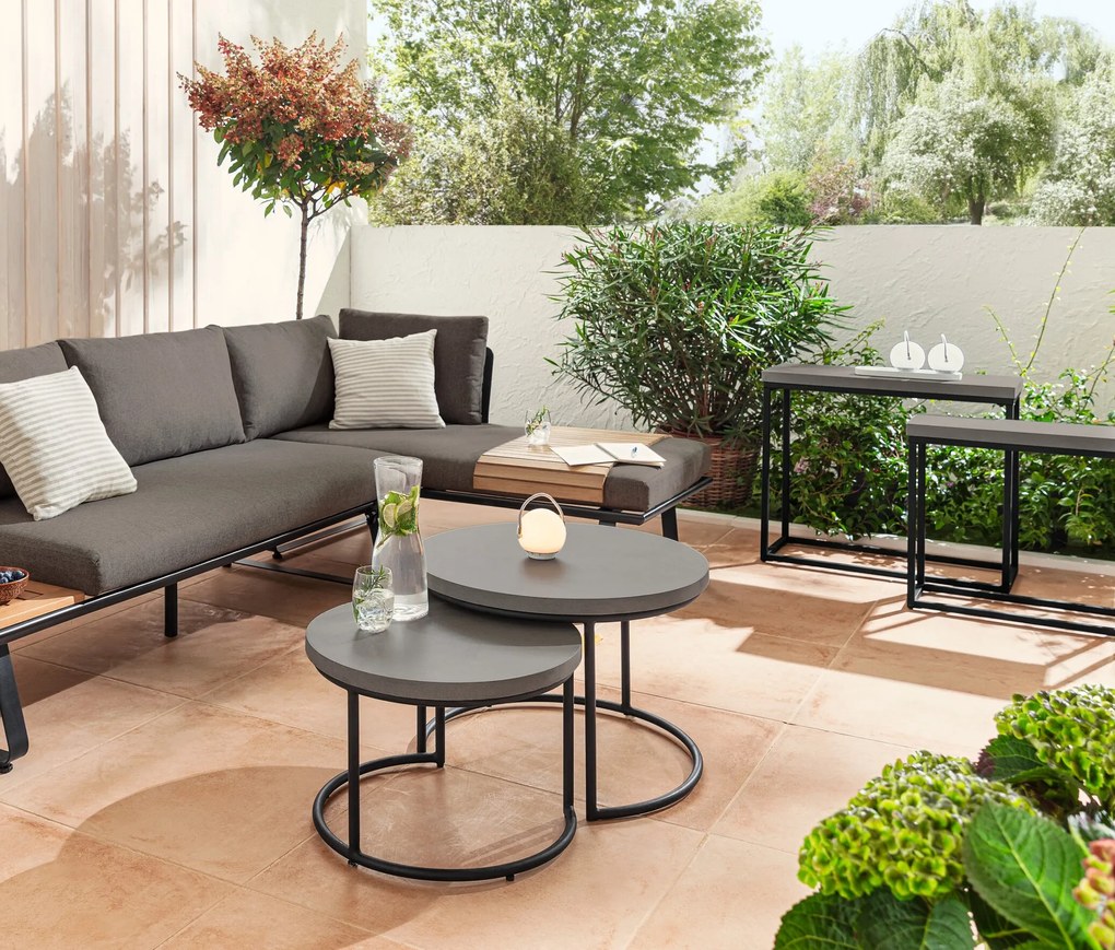 Súprava konferenčných stolíkov s doskou stola z polycementu