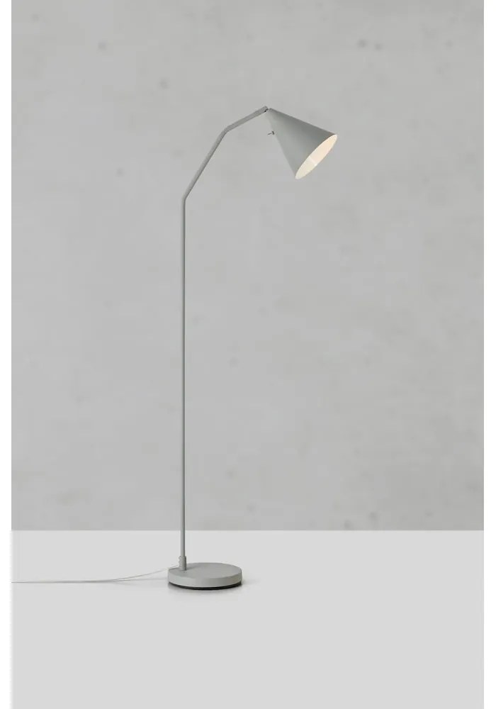 Sivá LED stmievateľná stojacia lampa s kovovým tienidlom (výška 144 cm) Funil – Markslöjd