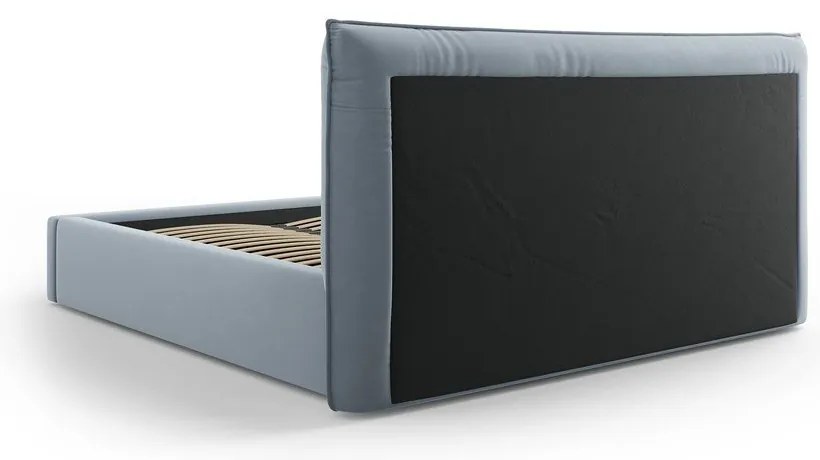 Svetlomodrá čalúnená dvojlôžková posteľ s úložným priestorom a roštom 160x200 cm Elio – Milo Casa