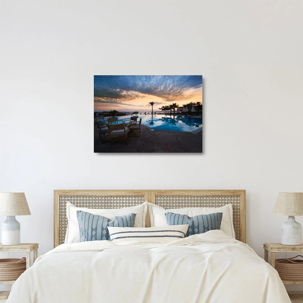 Sklenený obraz - Resort pri mori (70x50 cm)