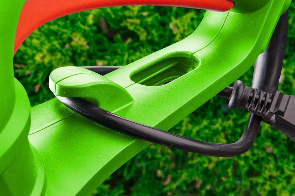 VERTO elektrické nožnice na živý plot 600W 450mm | 52G567