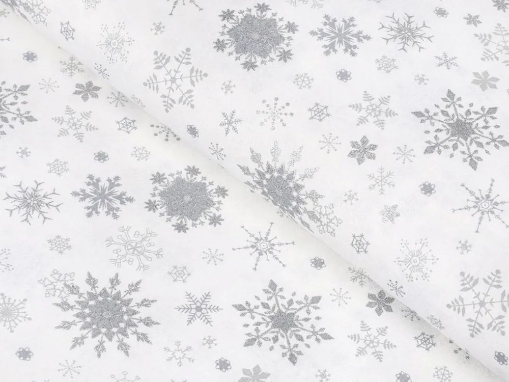 Biante Vianočná bavlnená obliečka na vankúš s lemom Sandra SA-116 Strieborné snehové vločky na bielom 30 x 50 cm