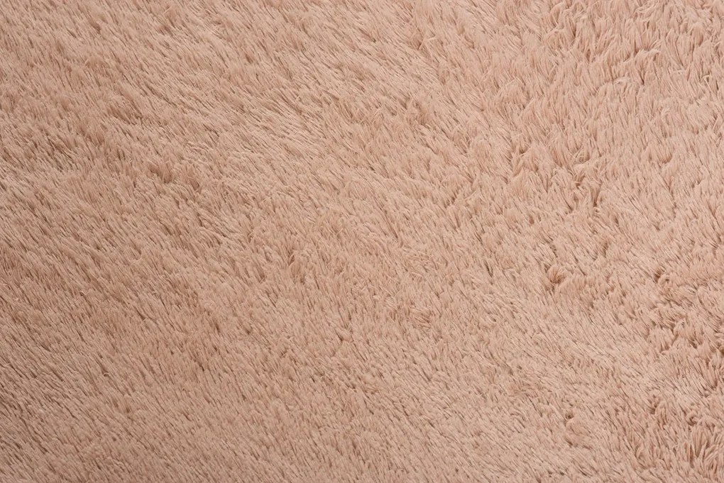 Plyšový koberec TOP - SVETLO BÉŽOVÝ