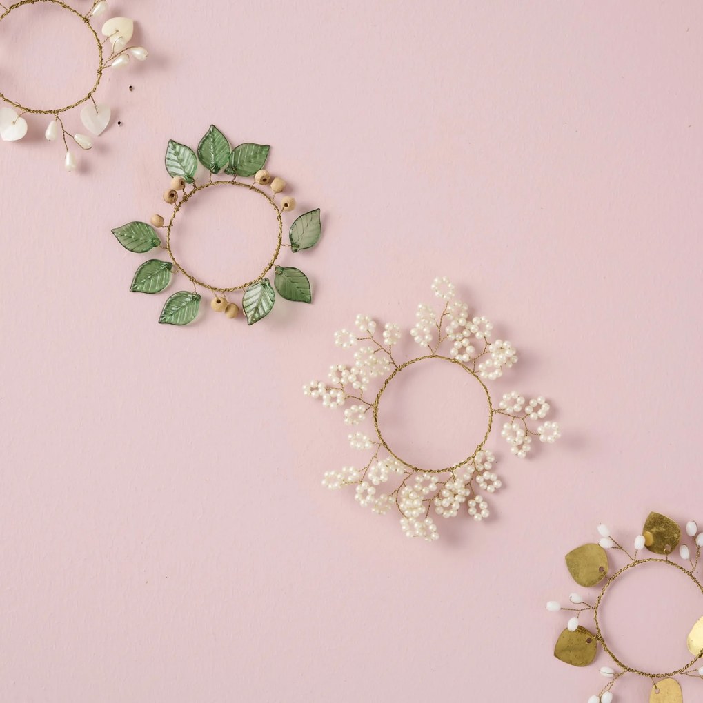 Ib Laursen Dekoratívny mini venček Green Leaves Ø 4,5 cm