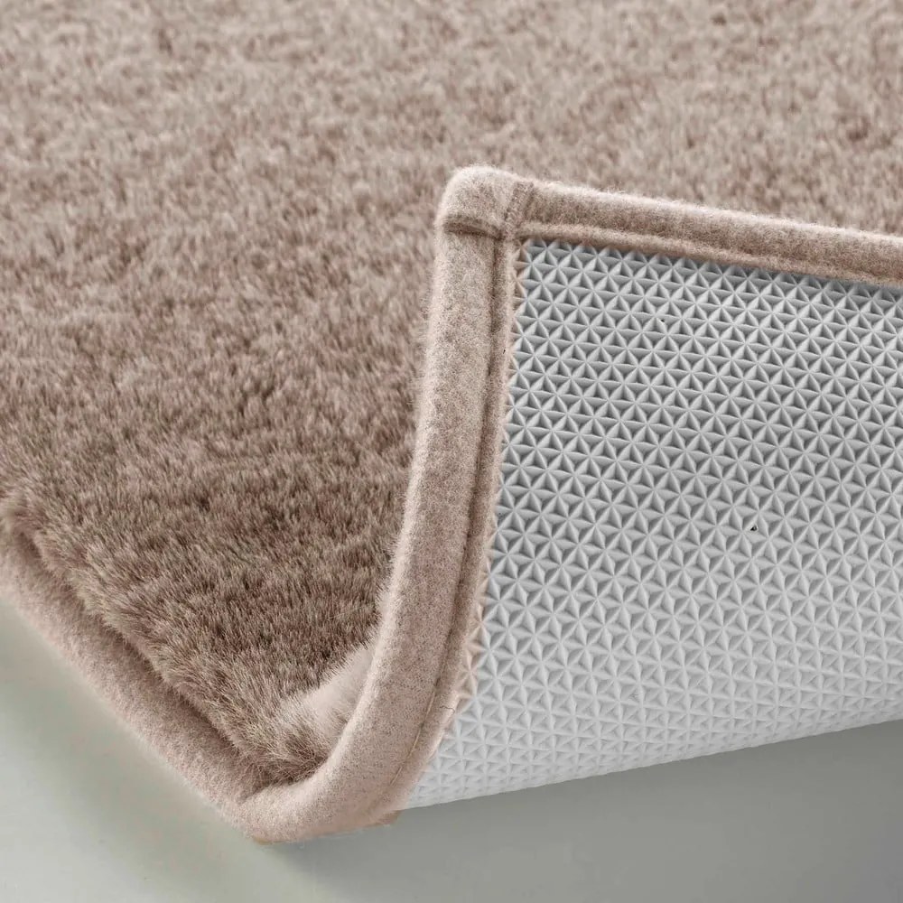 Hnedý koberec 60x90 cm Feline – douceur d'intérieur