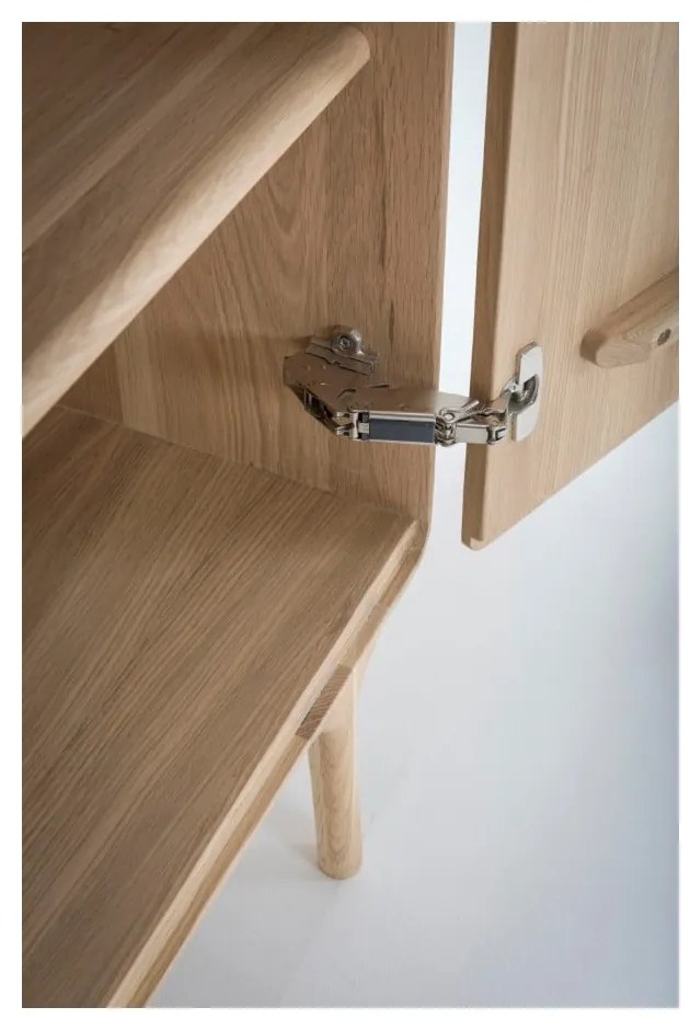 Komoda z masívneho dubového dreva so zásuvkou Gazzda Fawn