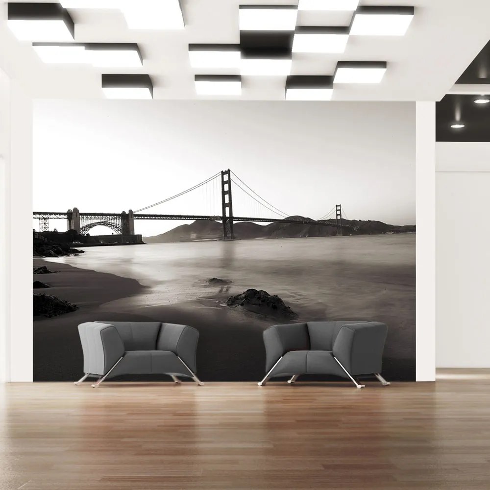 Fototapeta Bimago - San Francisco: Golden Gate Bridge in black and white + lepidlo zadarmo 200x154 cm