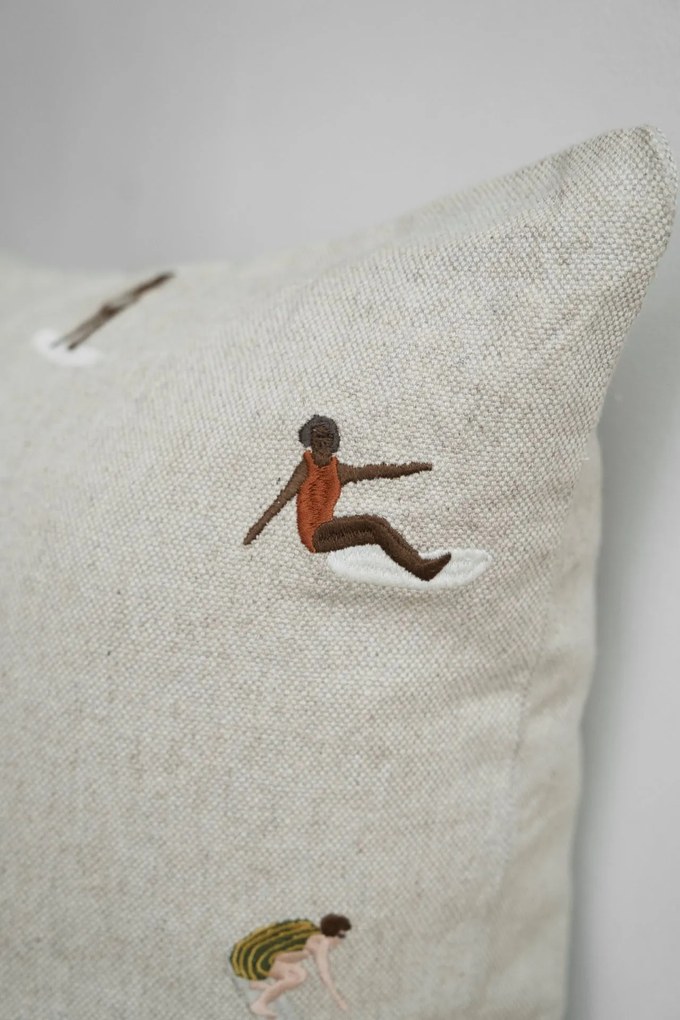 Fine Little Day Ľanová obliečka na vankúš Surfers Embroidered 48 x 48 cm