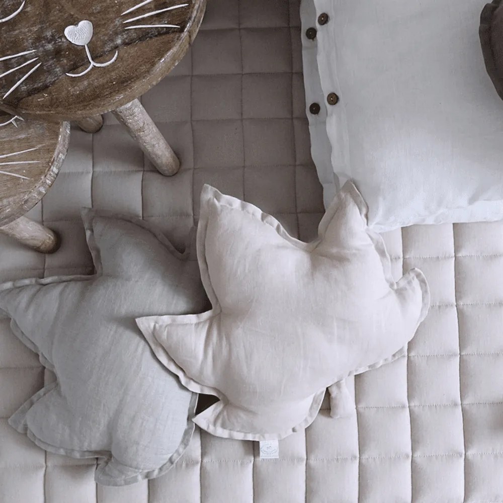 Lněný polštář javorový list pudrově růžová 43x43 cm