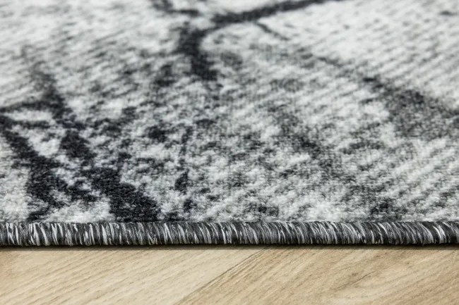 Metrážny koberec Grain 19 sivý