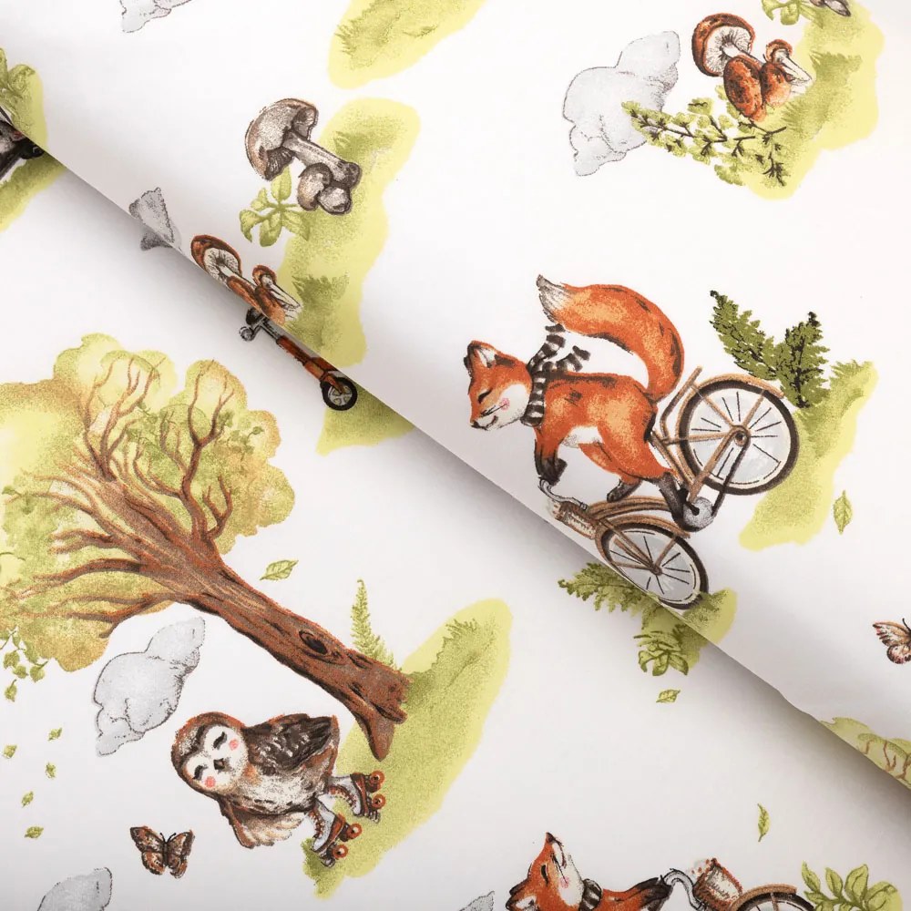 Biante Detská bavlnená obliečka na vankúš s lemom Sandra SA-697 Líšky na bicykloch - zelené na bielom 30 x 50 cm