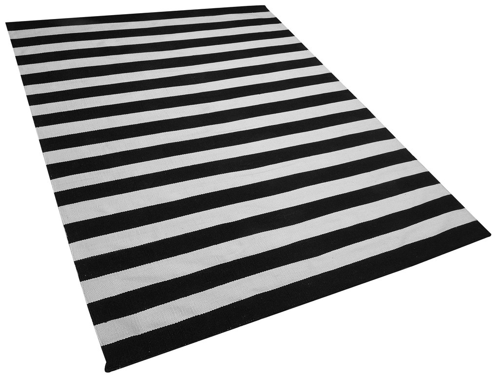 Vonkajší koberec 160 x 230 cm čierna/biela TAVAS Beliani