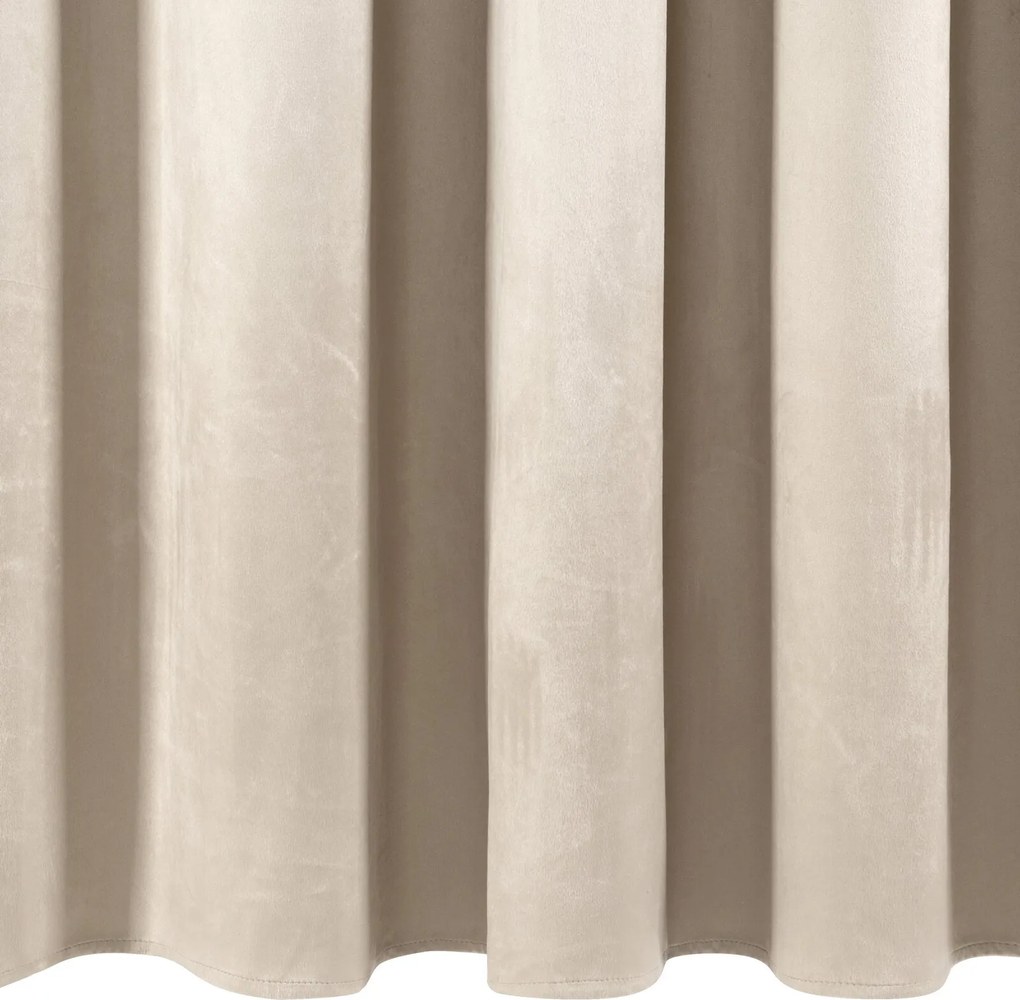 ZATEMŇOVACÍ ZÁVES NA KRÚŽKOCH AURA 140X250 CM BÉŽOVÁ