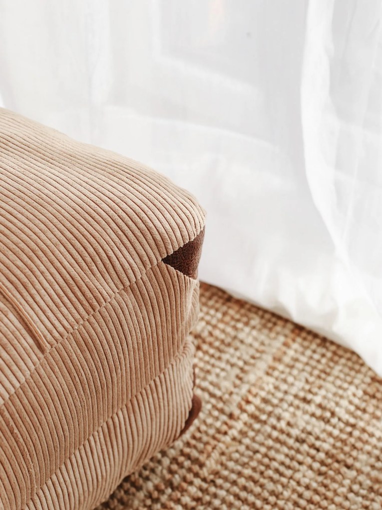 Rozkladacie futónové kreslo Kadife camel