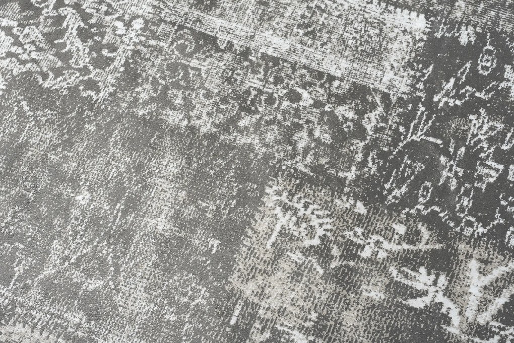 TA Koberec Isphahan 84274/68 Anthratice Rozmer: 80x150 cm