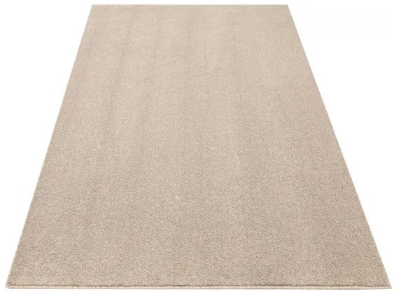 Metrážny koberec Richland béžový / krémový