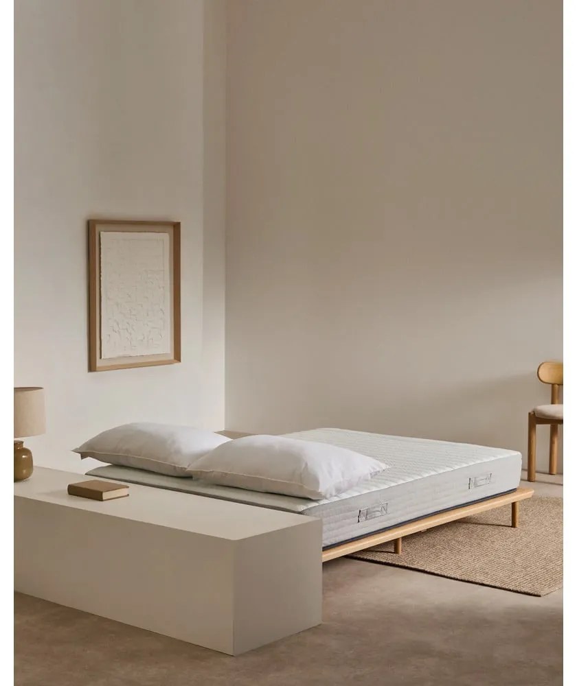 Tvrdý pružinový termoregulačný matrac 150x190 cm Juno – Kave Home