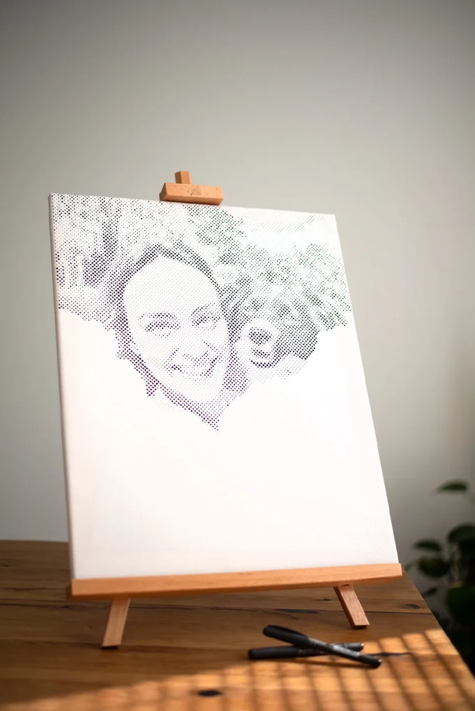 Gario Bodkovanie Vybodkuj si svoju fotku! Rozmery: 50 x 50 cm, Rámovanie: Iba zrolované plátno, Farba bodiek: Zelená