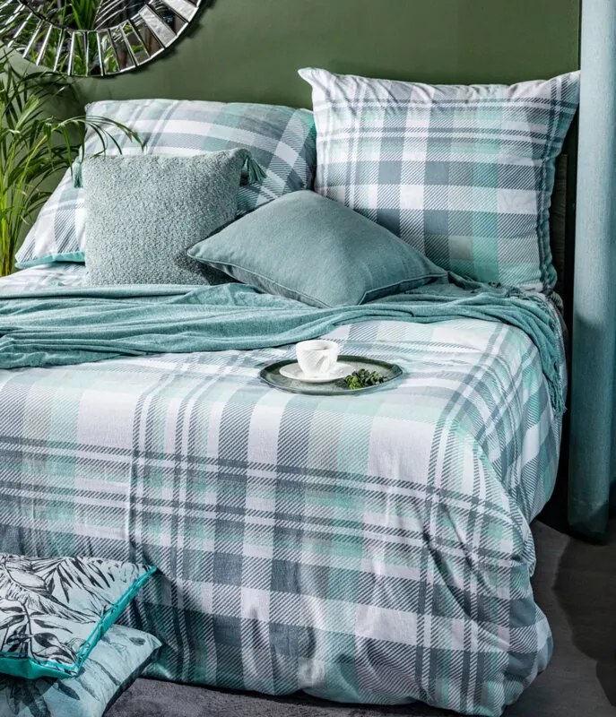 EUROFIRANY Flanelová posteľná súprava s kockovanou potlačou 160 cm x 200 cm mentolová flanel 100% bavlna