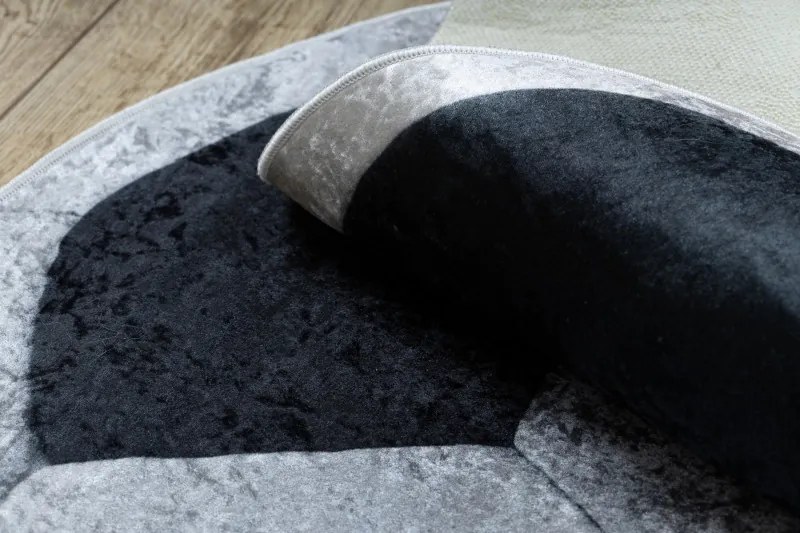 Detský kusový koberec Bambino 2139 Football, 80x80 (priemer) kruh, čiernobiela, detská izba, Dywany Łuszczów