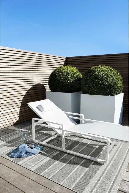 Koberec Essenza 48118-637 sivý / béžový