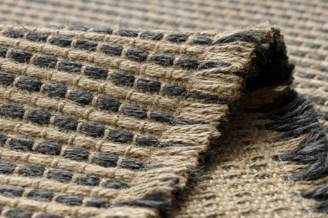 Koberec JUTE 3652 so strapcami čierny / béžový