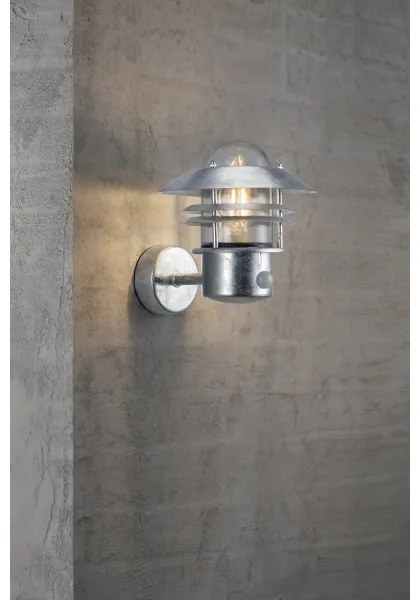 Nordlux - Vonkajšie nástenné svietidlo so senzorom BLOKHUS 1xE27/60W/230V IP54
