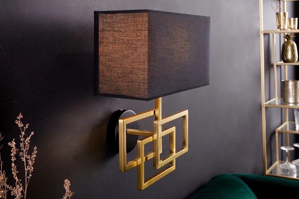 Dizajnová nástenná lampa Calanthe zlatá