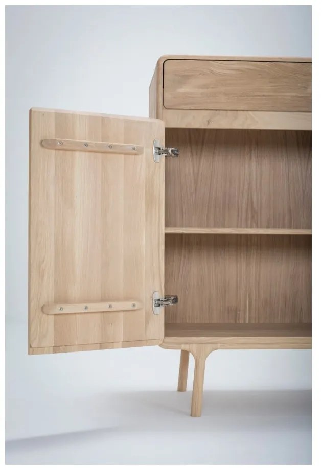 Komoda z masívneho dubového dreva so zásuvkou Gazzda Fawn