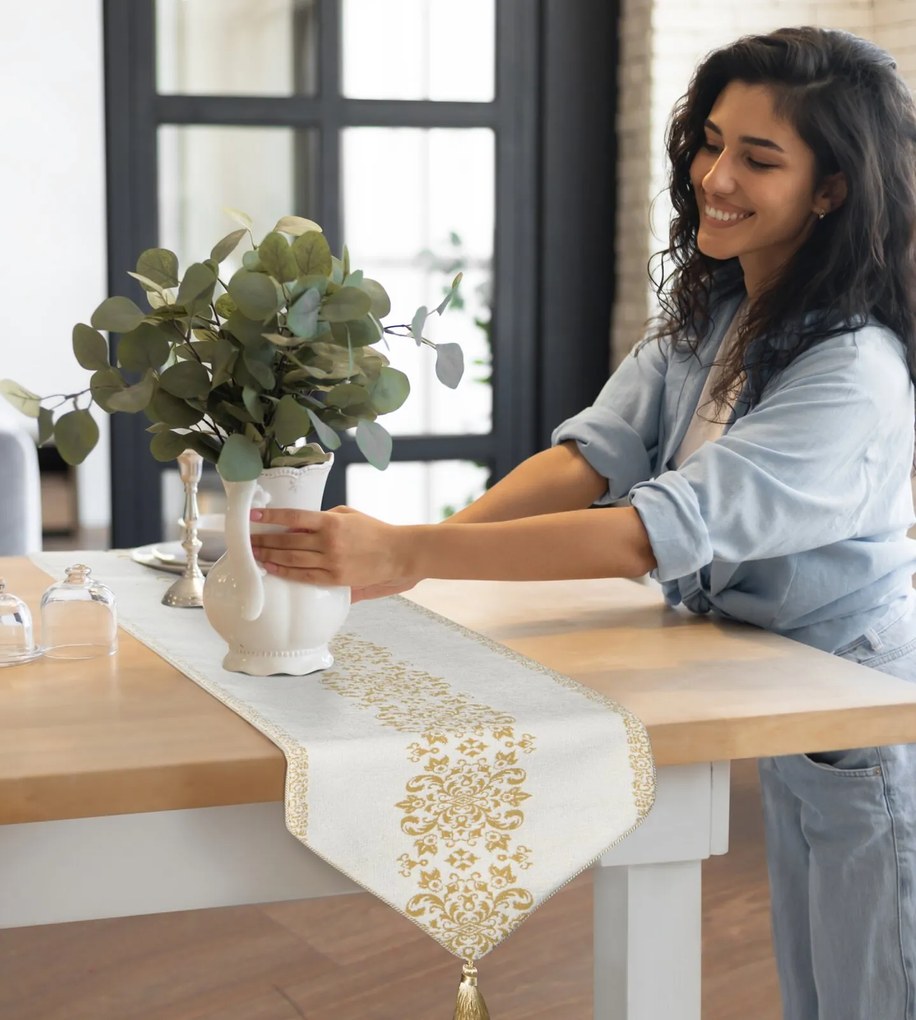 SADA 4 KS PRESTIERANIE NA STÔL MAJORKA 30X50 CM VZOROVANÁ