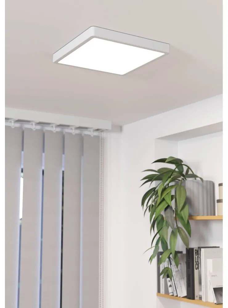 Biele LED stropné svietidlo 28,5x28,5 cm FUEVA 5 – EGLO