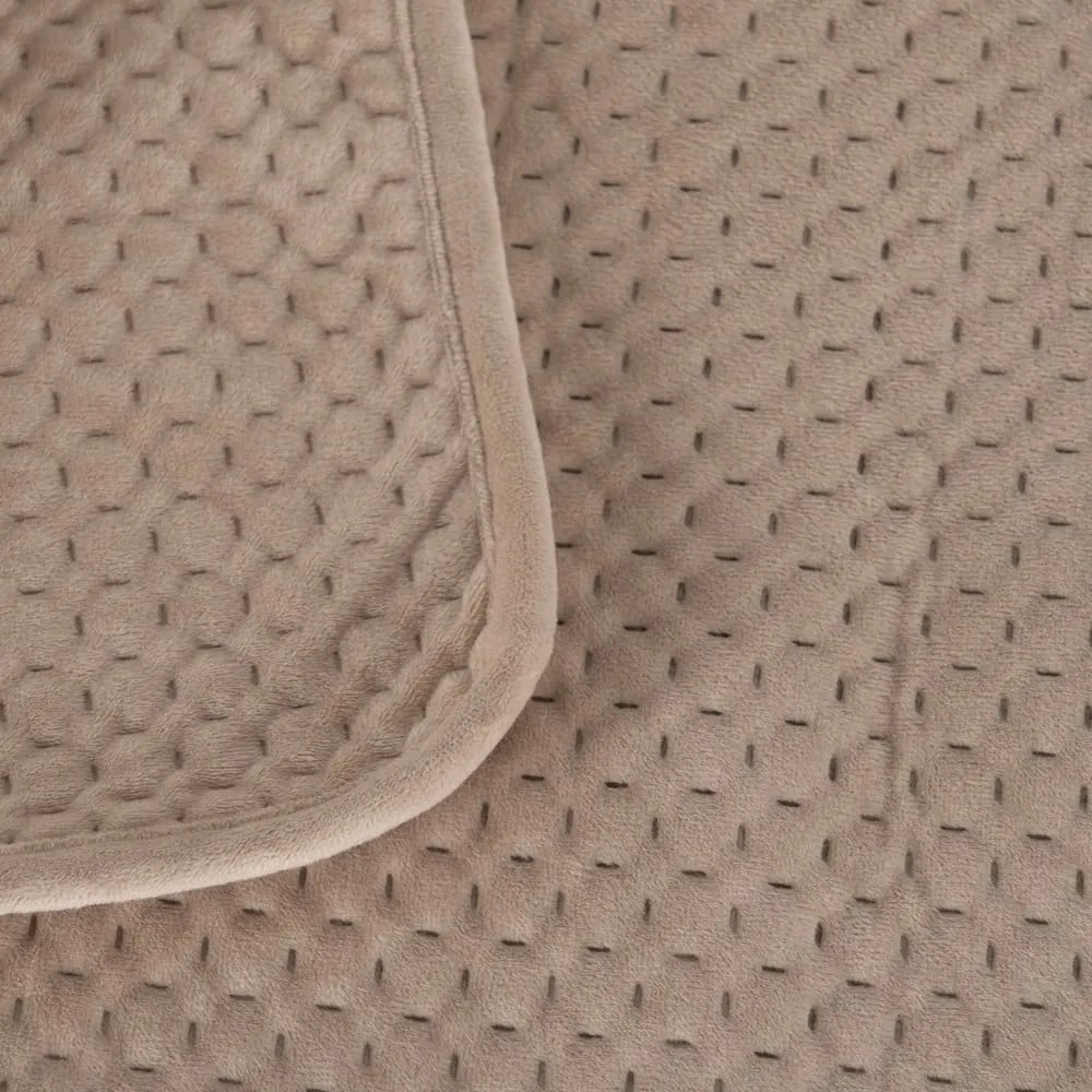 Béžový zamatový prešívaný pléd 240x260 cm – Ixia