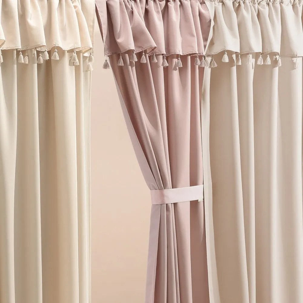 Biely záves Astoria so strapcami na strieborné priechodky 140 x 260 cm
