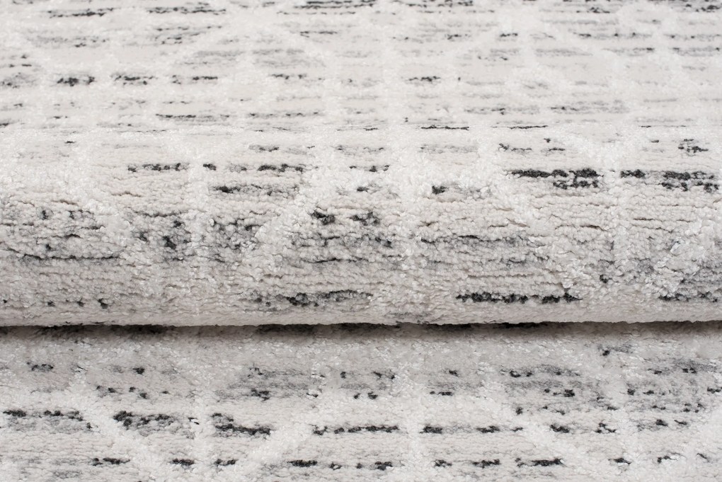 TA Koberec V470A COKME CREAM TROYA EPU Rozmer: 140x200 cm