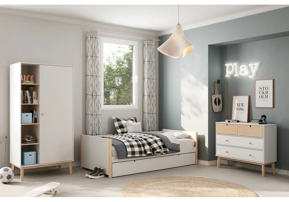 Biela nízka detská komoda 100x81 cm Estefania – Marckeric