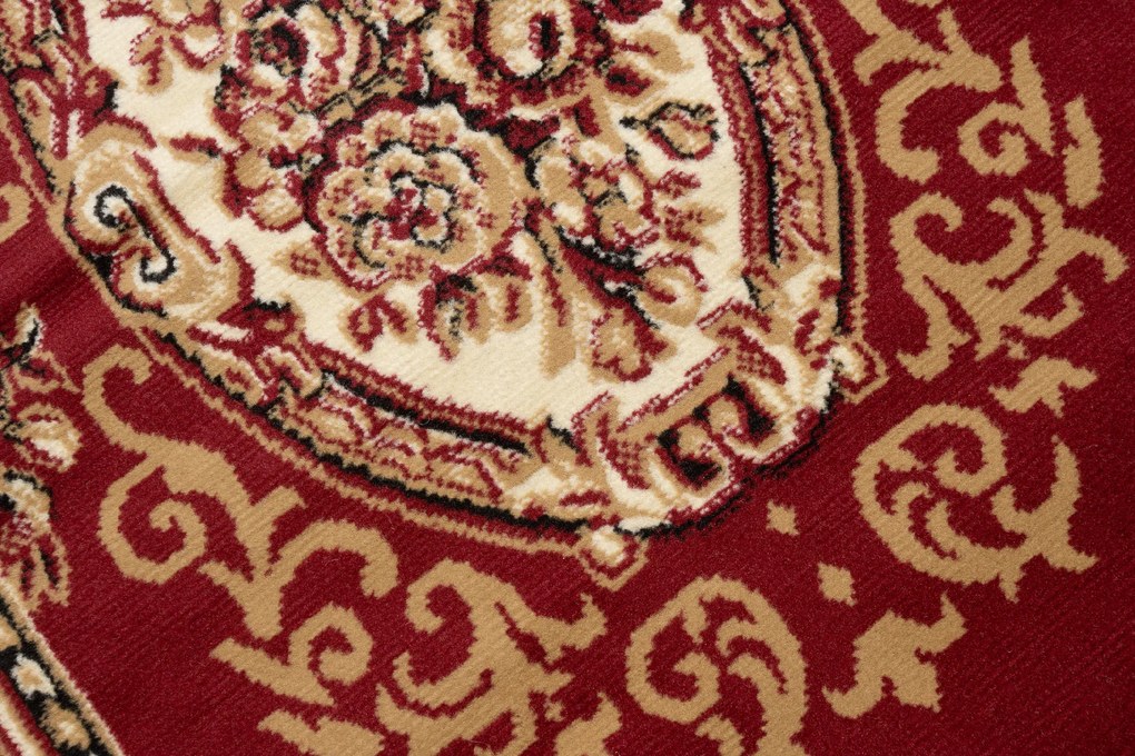 TA Koberec F739A ČERVENÝ ATLAS PP